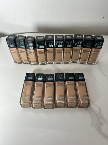 16 Maybelline Fit Me Foundation matt + porenlos Farbton 222 echtes Beige 1 Unze Y1029B - Bild 6 von 17