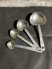 MEASURING SPOON Set Of 4 On A Ring Stainless Steel Heart Shape Nesting