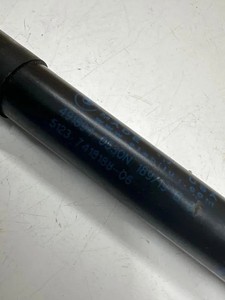 BMW X5 G05 Motorhaubenstrebe vorne rechts 7418188 3.00 Diesel 294kw 33160740