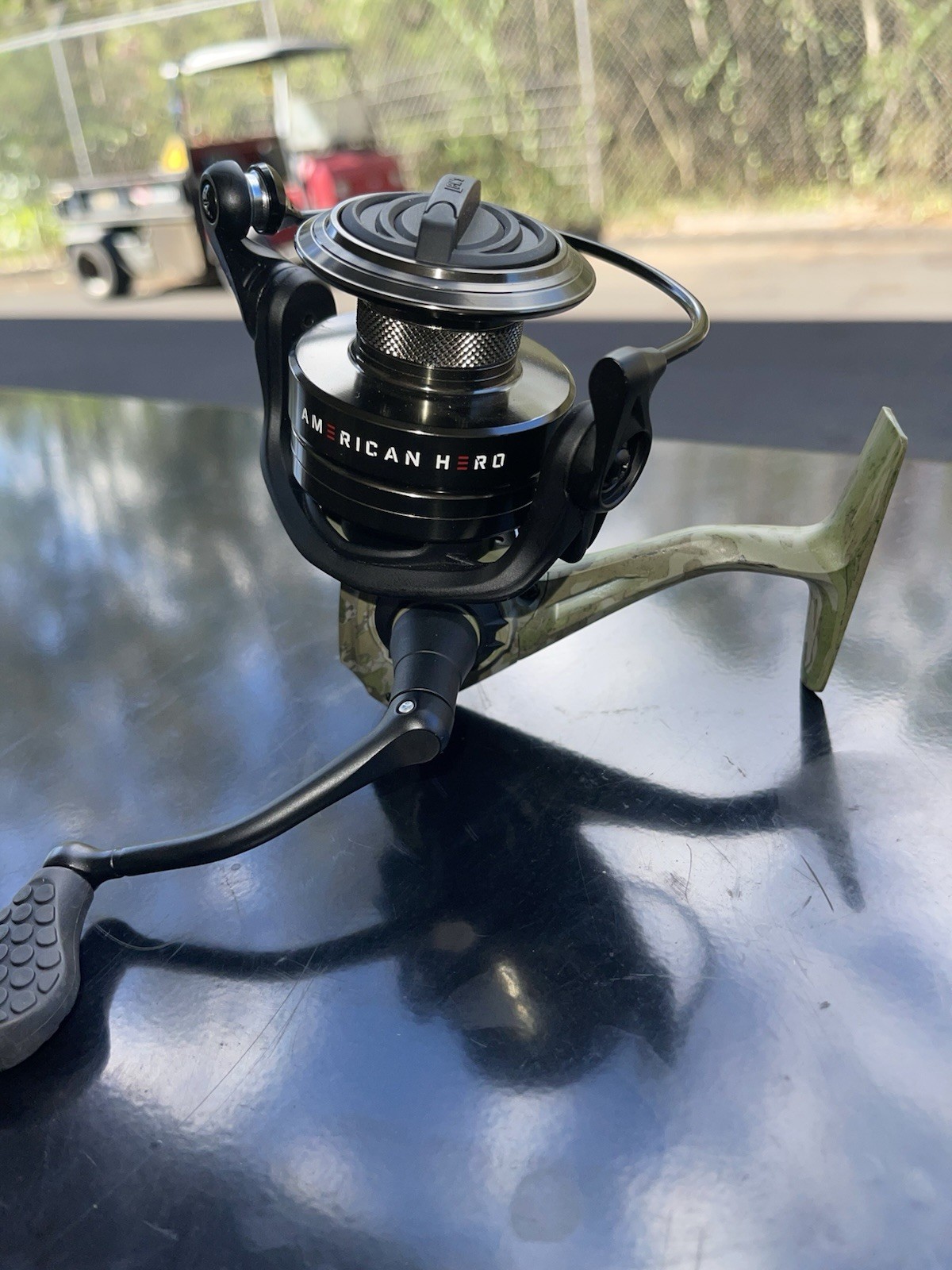 CAMO Lews American Hero AHC400G2 6 Ball Bearing Spinning Fis