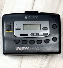 VTG SONY Walkman FM/AM Portable Radio Cassette Player WM-FX405 FOR PARTS/REPAIR