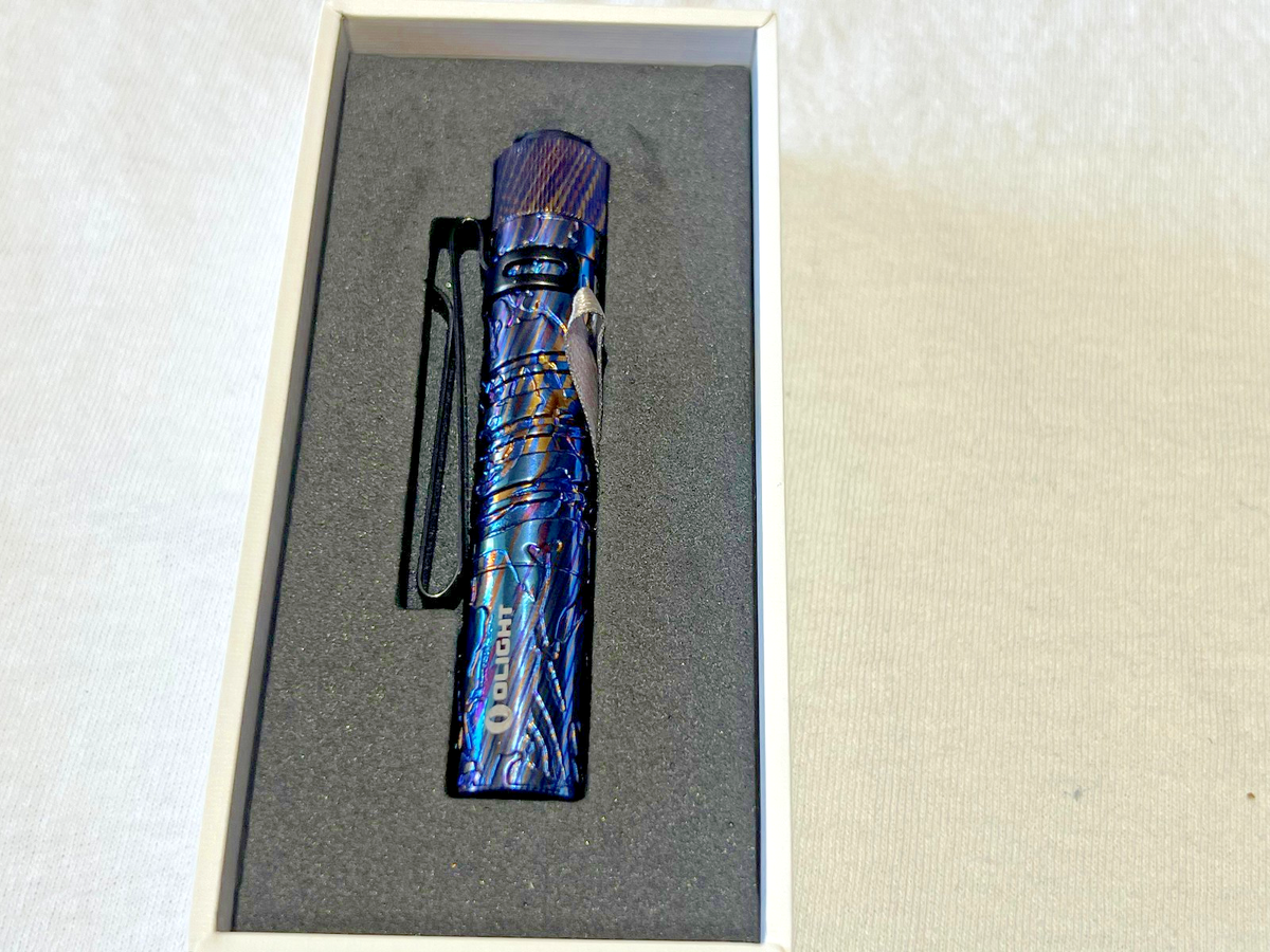 Olight i3T EOS Titanium Damascus Rare | eBay