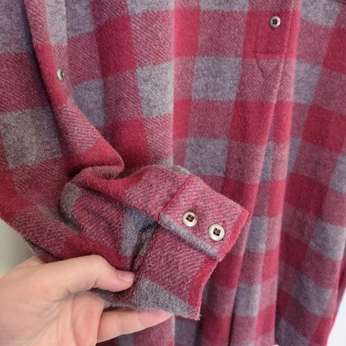 Soft Surroundings Womens M Medium Flannel Red Grey Plaid Small Snap Pleated - Picture 5 of 9