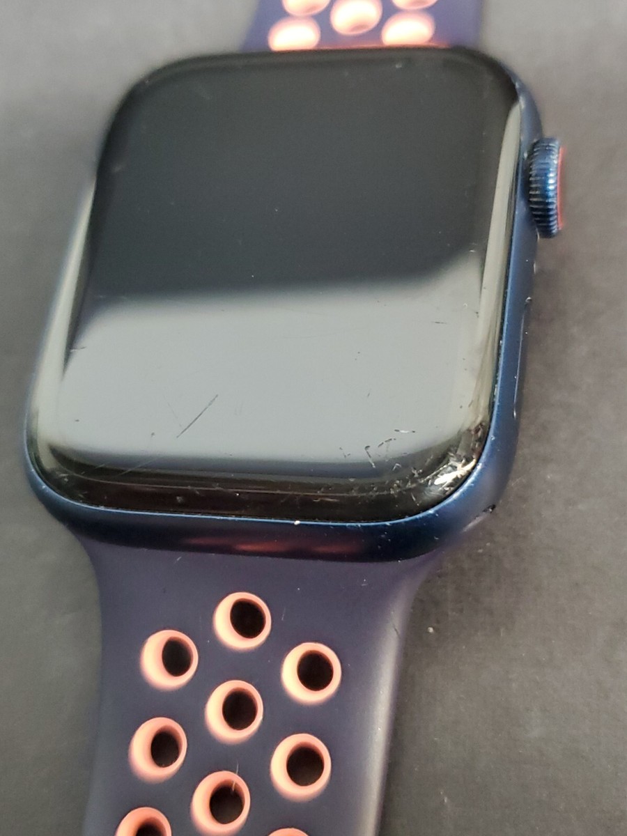Apple Watch Series 6 44mm Blue Aluminum Case w/Nike Blue