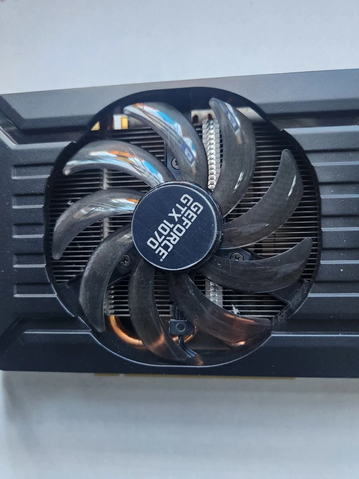 PNY GeForce GTX 1070 XLR8 - 8GB GDDR5  Gaming Overclocked Edition Graphics Card - Image 3 of 4