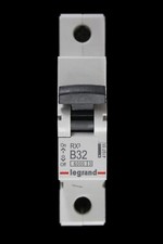 LEGRAND 32 AMP CURVE B 6kA MCB CIRCUIT BREAKER RX3 419755 4197 55
