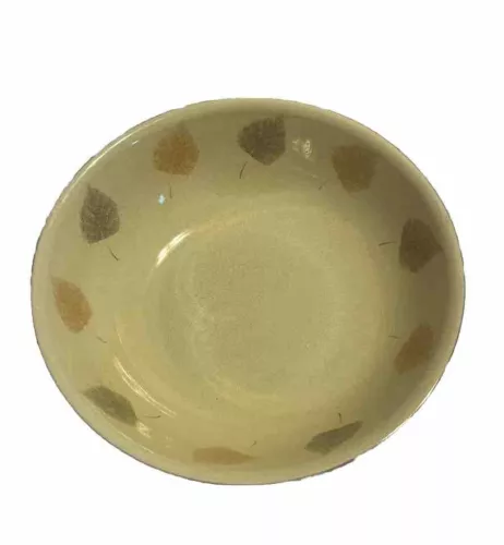 Denby Energy-Large Serving Bowl-Excellent condition - Ivory/Celadon/Leaf pattern