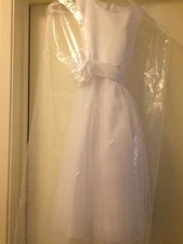 Beautiful Ivory Flower Girl Dress Size 6 Brand-New