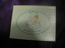 Hallmark Precious Moments BBA1232 1995 Grandma's Show Tell snapshot photo album