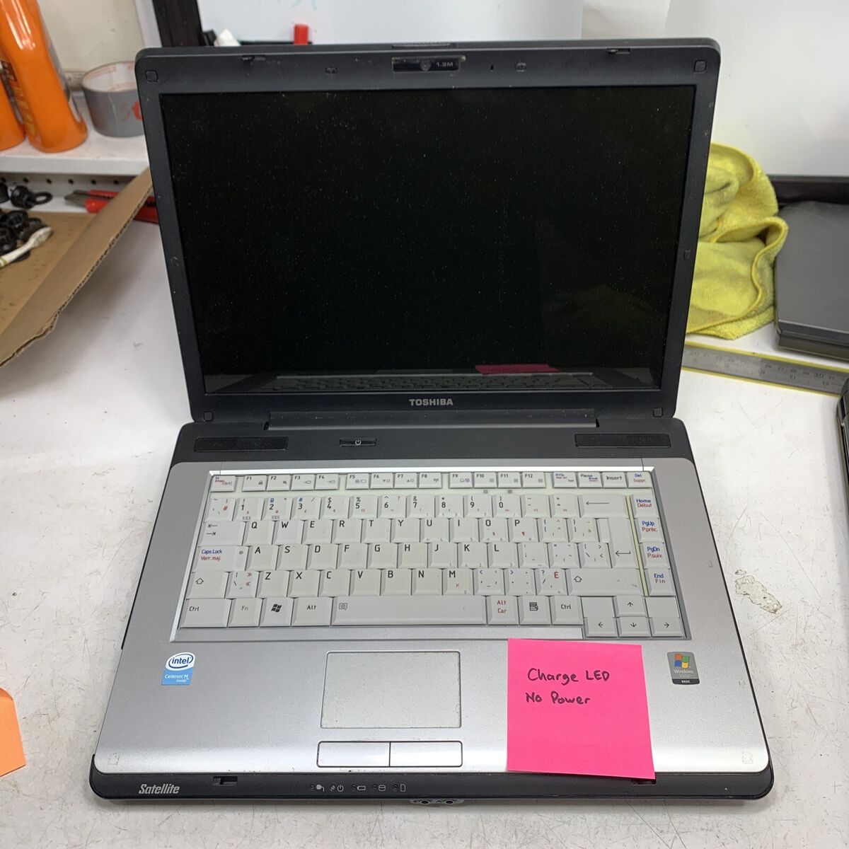 🍋Toshiba Satellite A200 A200-AH1 Laptop Computer For Parts 🍋Toshiba Satellite A200 A200-AH1 Laptop Computer For Parts