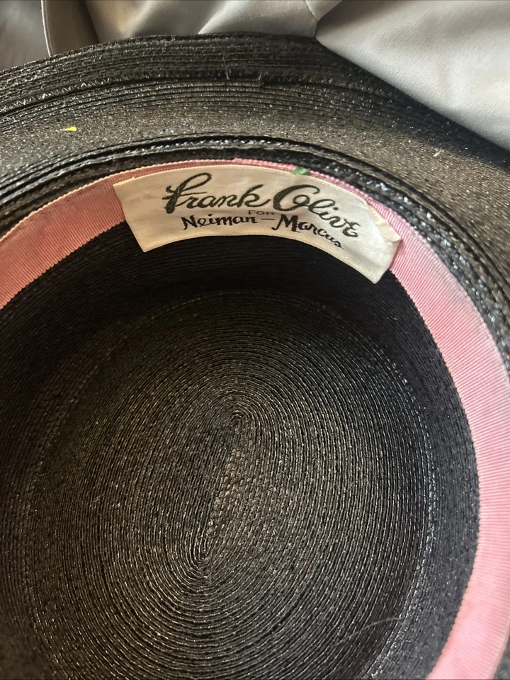 Vintage 1960s Frank Olive for Neiman Marcus Black Straw Brimmed Patented Leather - Image 4 of 4