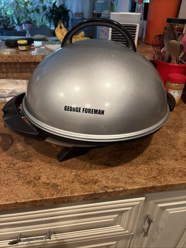 George Foreman GFO240S Indoor/Outdoor Electric Grill