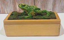 Realistic Green Toad Frog Bullfrog Resting On Ground Scene Wooden Trinket Box