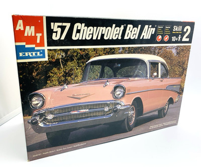 AMT Ertl 1:25 '57 Chevrolet Bel Air
