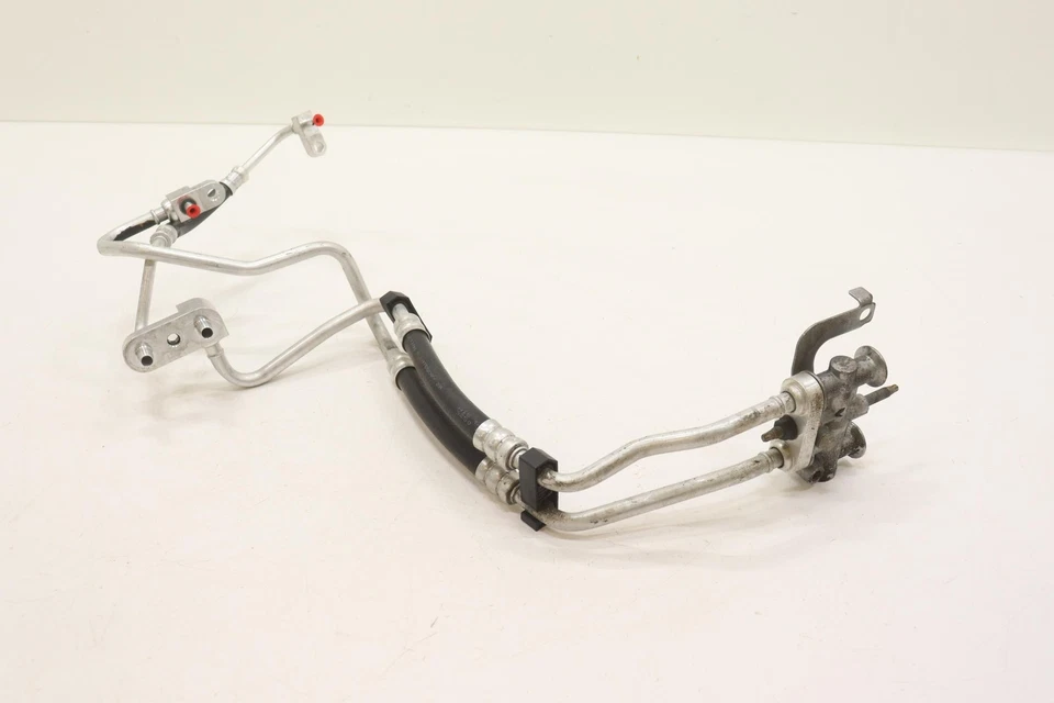 GMC SIERRA 1500 2020-2023 3,0 L aire acondicionado manguera de succión tubo OEM Foto 2 de 4