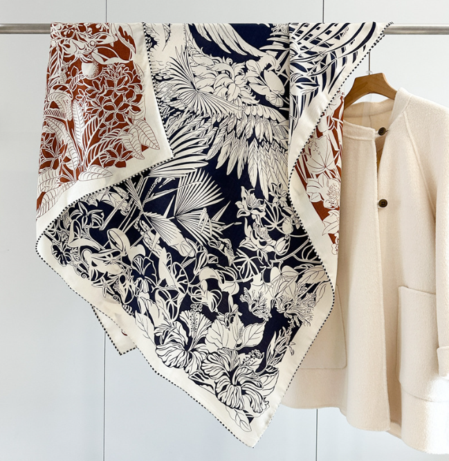 70% Cashmere 30% Silk Neckerchief Scarf Black shrub Print Bandana 53'' Shawl new