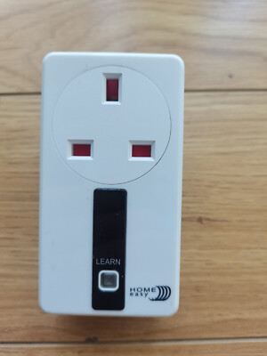 HOME EASY HE331W Fernbedienung resistive Last Innensteckdosen NUR Stecker