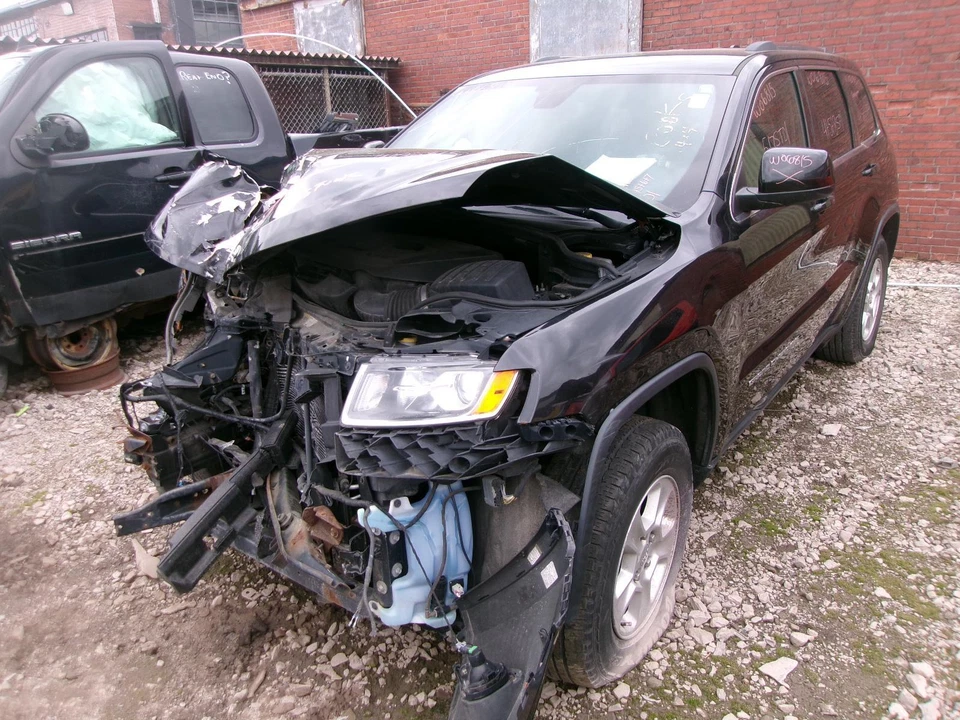 Cuarto de cristal izquierdo usado se adapta a: Jeep Grand Cherokee 2016 moldura cromada privacidad t Foto 2 de 4