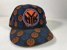 NEW YORK KNICKS Hat NBA UNK Fitted 7 3/8 Black Orange Hat Cap