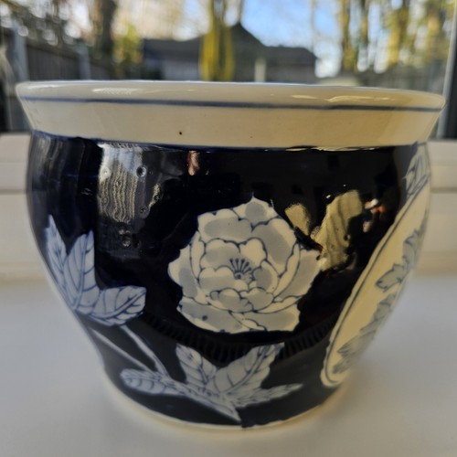 Vintage Chinese Large Planter Fish Bowl Ceramic Indoor Blue & White - Picture 3 of 11