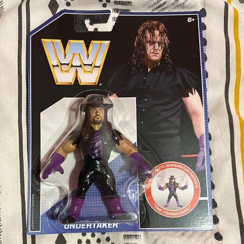 BNIB WWE MATTEL RETRO SERIES 1 THE UNDERTAKER WRES...