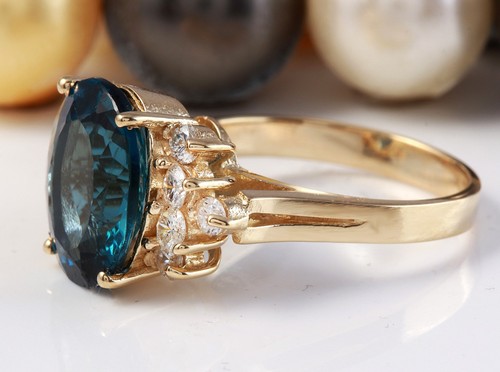 6.05 Carat Natural London Blue Topaz and Diamonds in 14K Solid Yellow Gold Ring - Picture 3 of 10