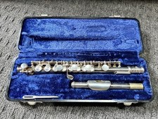 Used Armstrong Piccolo Vintage Silver Plated w original case Great condition