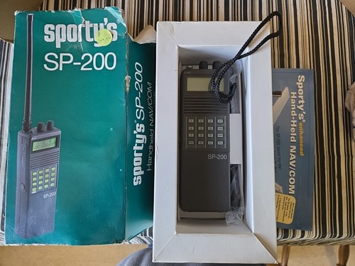 Sporty's SP-200 Portable Handheld Aviation NAV/COM Radio =USED= FOR PARTS/BROKEN