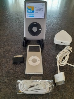 Apple iPod Classic 7th Generation 160GB Black MP3 Player