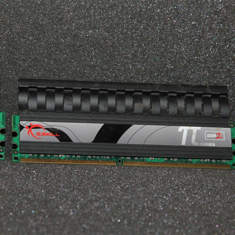 G.SKILL PI Series F2-6400CL4D-4GBPI 2x2GB 800MHz Dual Channel RAM Untested - Image 2 of 2