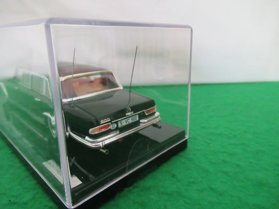 TSM 1963 MERCEDES-BENZ 600 PULLMAN STATE LIMOUSINE SCALE 1:43 TSM124353 - Image 4 of 4