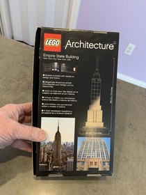 LEGO ARCHITECTURE 21002 Empire State Building Not Sure If Complete
