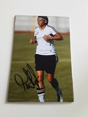 Signiertes Foto Ariane Hingst DFB Frauen  NEU (2)