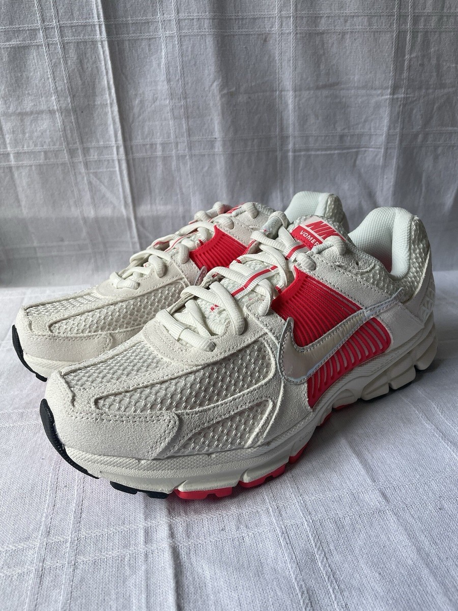 Nike Zoom Vomero 5 Sail White Red Sneakers Womens Size 11.5 Mens