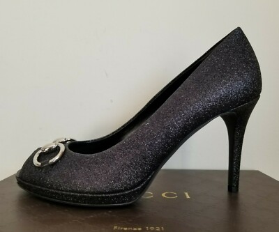 GUCCI ブラック ポインテッドトゥ ハイヒール Gucci 100mm Slingback Pumps | Black | FARFETCH