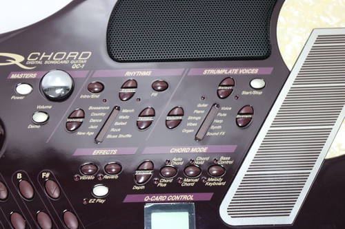 Suzuki Q-Chord QC-1 Digital Songcard Guitar Keytar Synthesizer w/Bag, Cards MINT - Picture 11 of 22