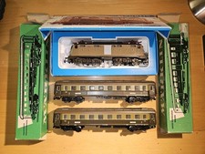 Märklin H0 3035 + 4036x2 Locomotive Électrique Et Voitures Série E424 103 FS