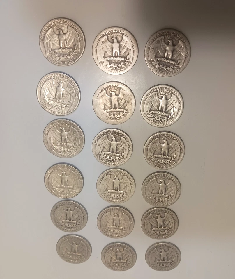 Lot of 18 Circulated US Quarters 90% Silver Mixed Years 30's-60's - Image 2 of 2