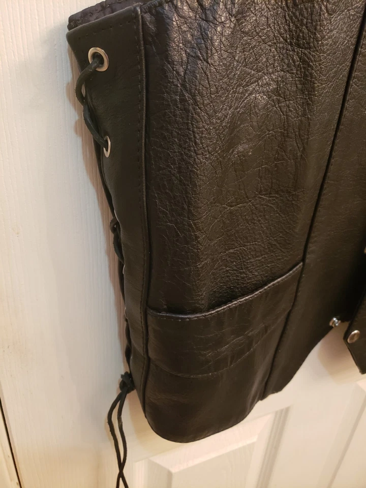 Interstate Leather Vest Mens Medium Black Motorcycle Biker Snap Adjustable Sides - Image 4 of 4