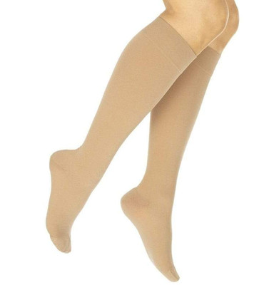 Vive/Compression Stockings/Knee High/15-20mmHg/Closed Toe/Beige/Size M