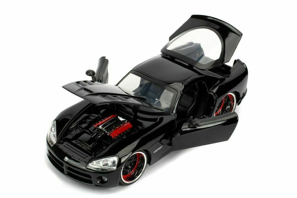 1:24ワイスピ  LETTY&#39;s DODGE VIPER SRT Amazon.com: Fast & Furious Letty's Dodge Viper SRT 10 1/24