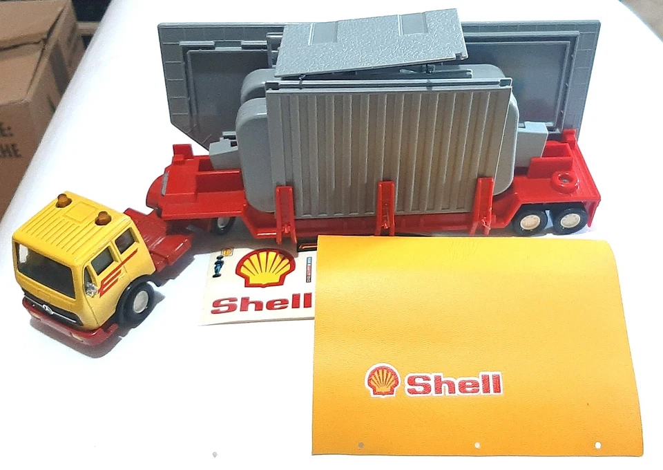 Matchbox Super Kings K-135-K125-9 Mercedes Benz Shell Garage Transporter (1988) - Immagine 2 di 4
