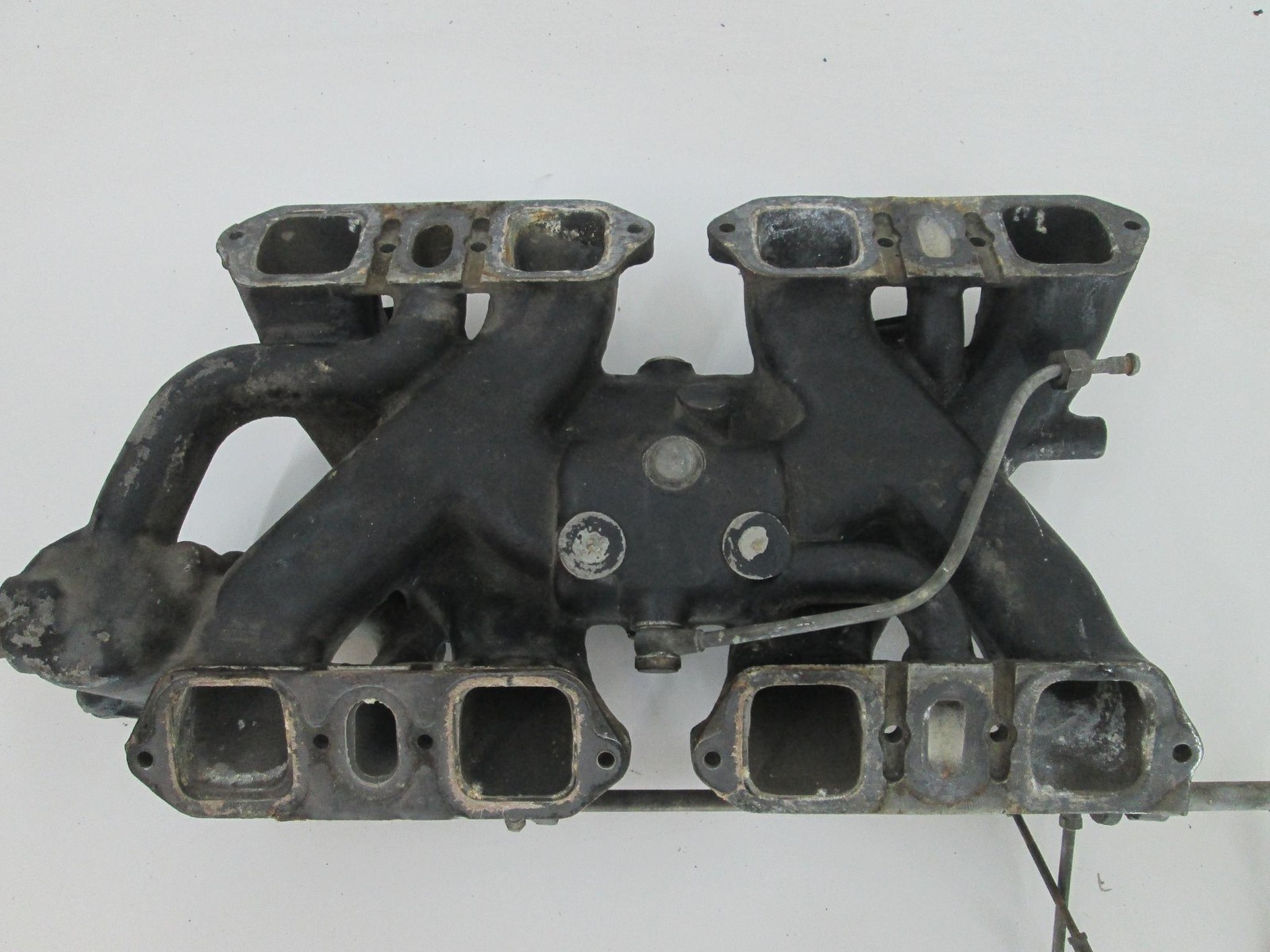 Rolls Royce Bentley T1 Silver Shadow intake manifold (USED)