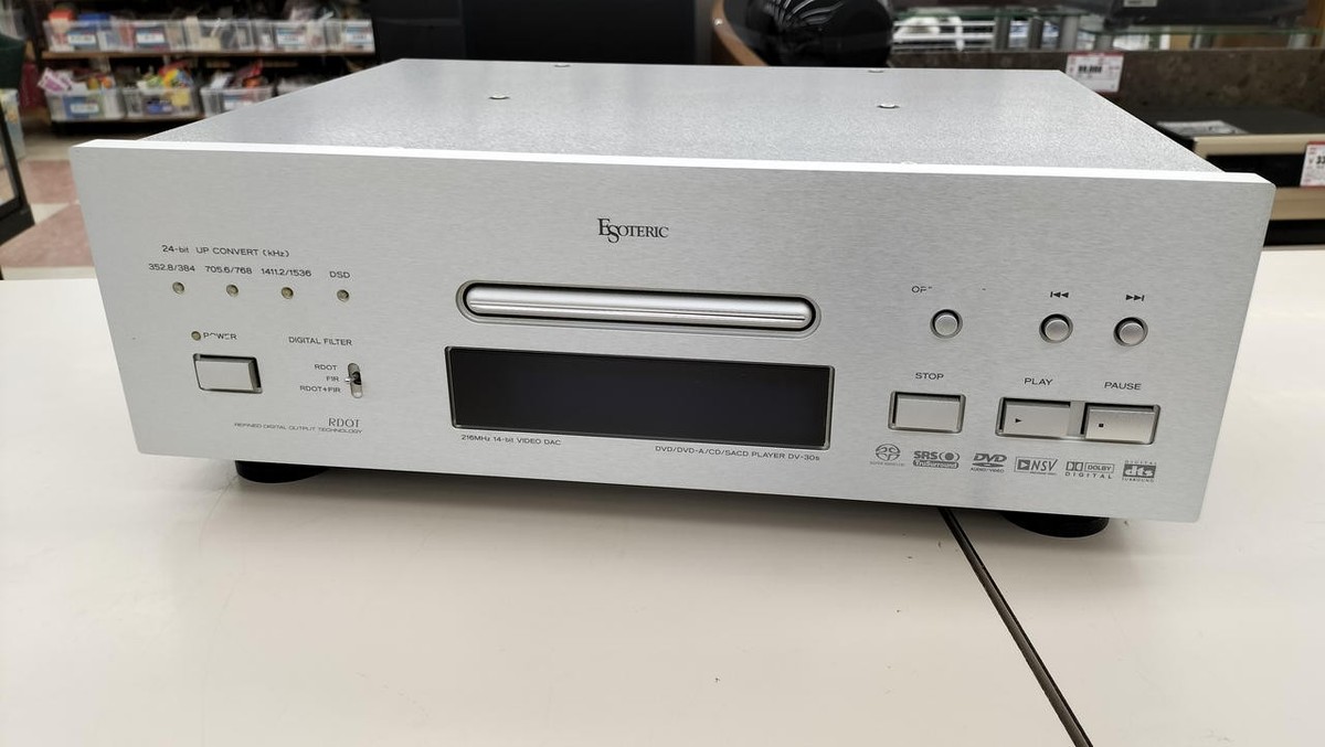 【超希少】TEAC ESOTERIC DV-30S DVD/SACDプレーヤー Esoteric/TEAC DV-30sの仕様 エソテリック/ティアック