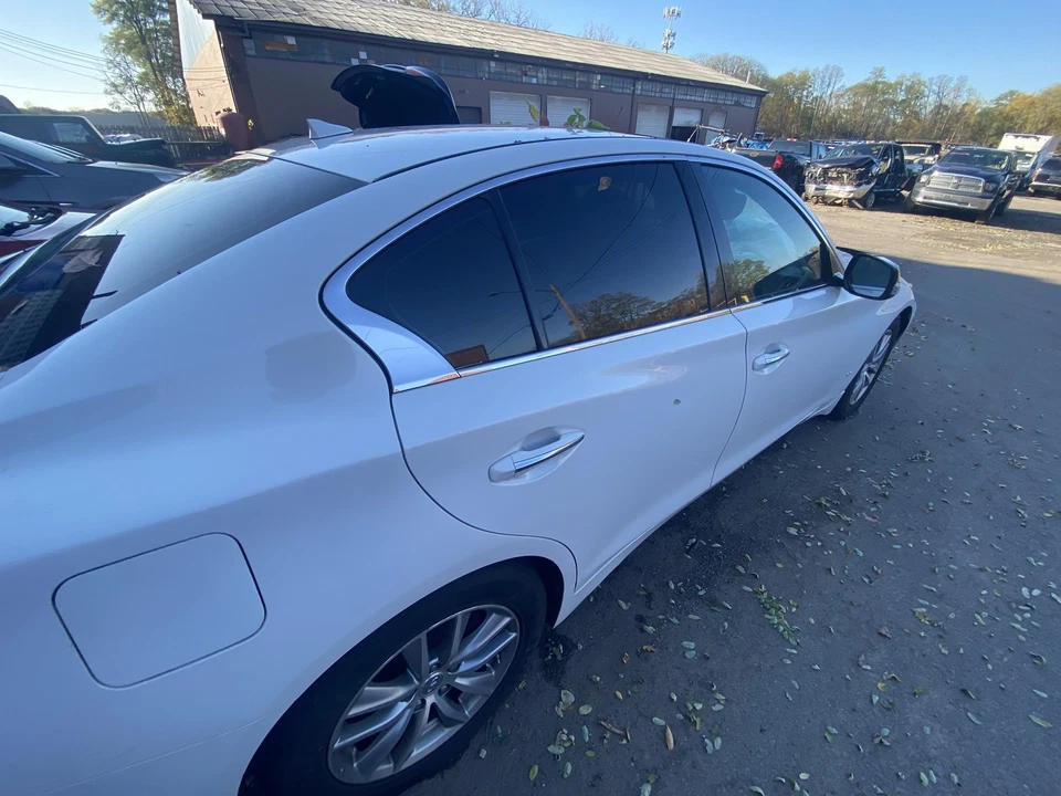 (LOCAL PICKUP ONLY) 14 15 16 17 18 19 20 21 22 23 INFINITI Q50 Rear Door Right - Image 2 of 4