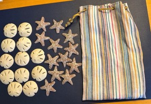 Beach themed table decor, tic tac toe, sand toy Sand Dollars, Starfish 29 pc