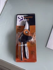 New Sealed Fiskars Floral Pruner w/Stem Stripper (Model P552)