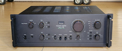 SANSUI AU-719  Amplifier