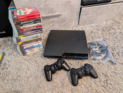 Sony PlayStation 3 Slim CECH-3004A 149GB Mit 2 Controller + 19 Ps3 Spielen