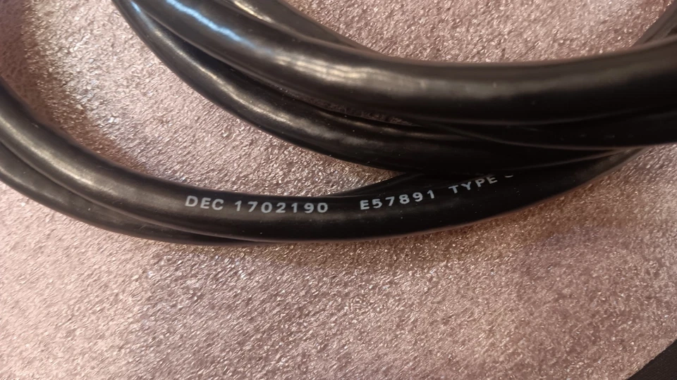 DEC digital TA81 17-00949-02 SDI CABLES  - Image 2 of 4